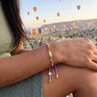 Thumbnail for Bracelet violet — photo portée en escapade, or | SKU: lemauve-g