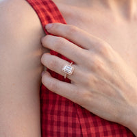 Thumbnail for Bague rectangle — gros plan sur les détails, or rose | SKU: 1969566-4-5-rose-gold