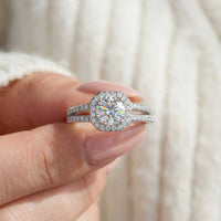 Thumbnail for La Carrée