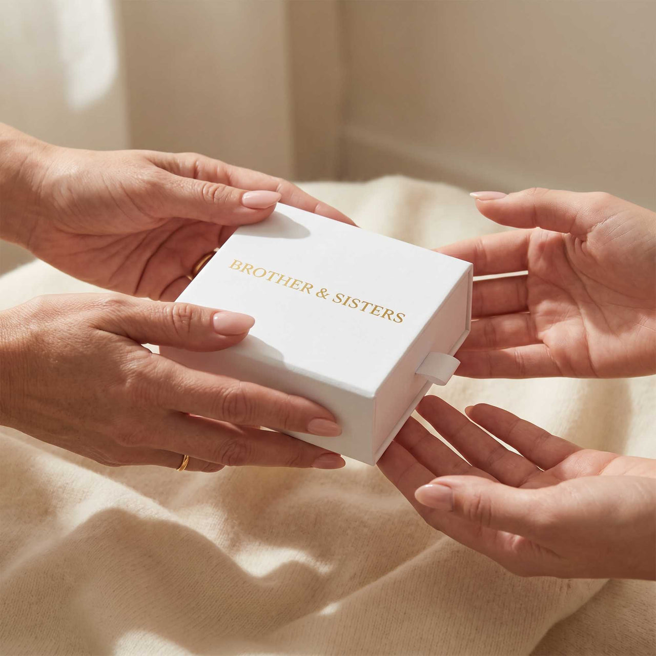 Collier Médaillon Rond Fleuri