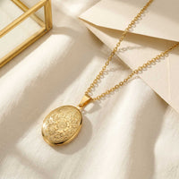 Thumbnail for Collier Médaillon Photo Floral