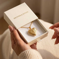 Thumbnail for Collier Médaillon Photo Coeur Floral