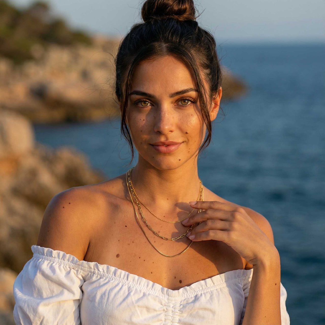 Collier Saona Triple Rangs