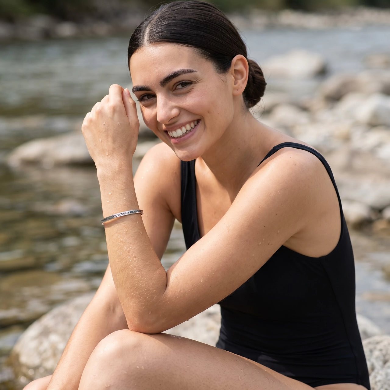 Bracelet message — photo portée au bord de l'eau, argent | SKU: btuvoy-wg