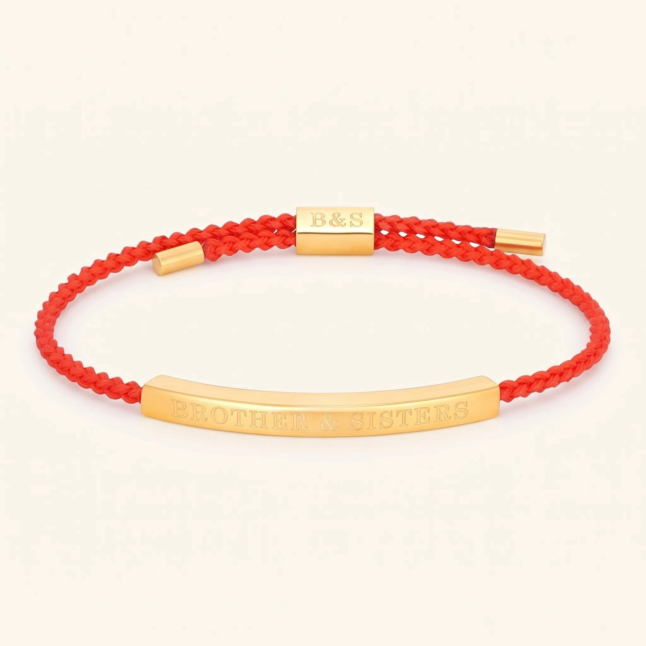 Bracelet fil rouge — photo produit sur fond blanc, or | SKU: lamour-g