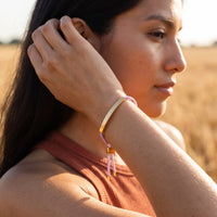 Thumbnail for Bracelet mauve — photo portée, geste du quotidien, or | SKU: lemauve-g