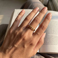 Thumbnail for Bague zigzag — photo portée, taille réelle, or | SKU: lezigzag