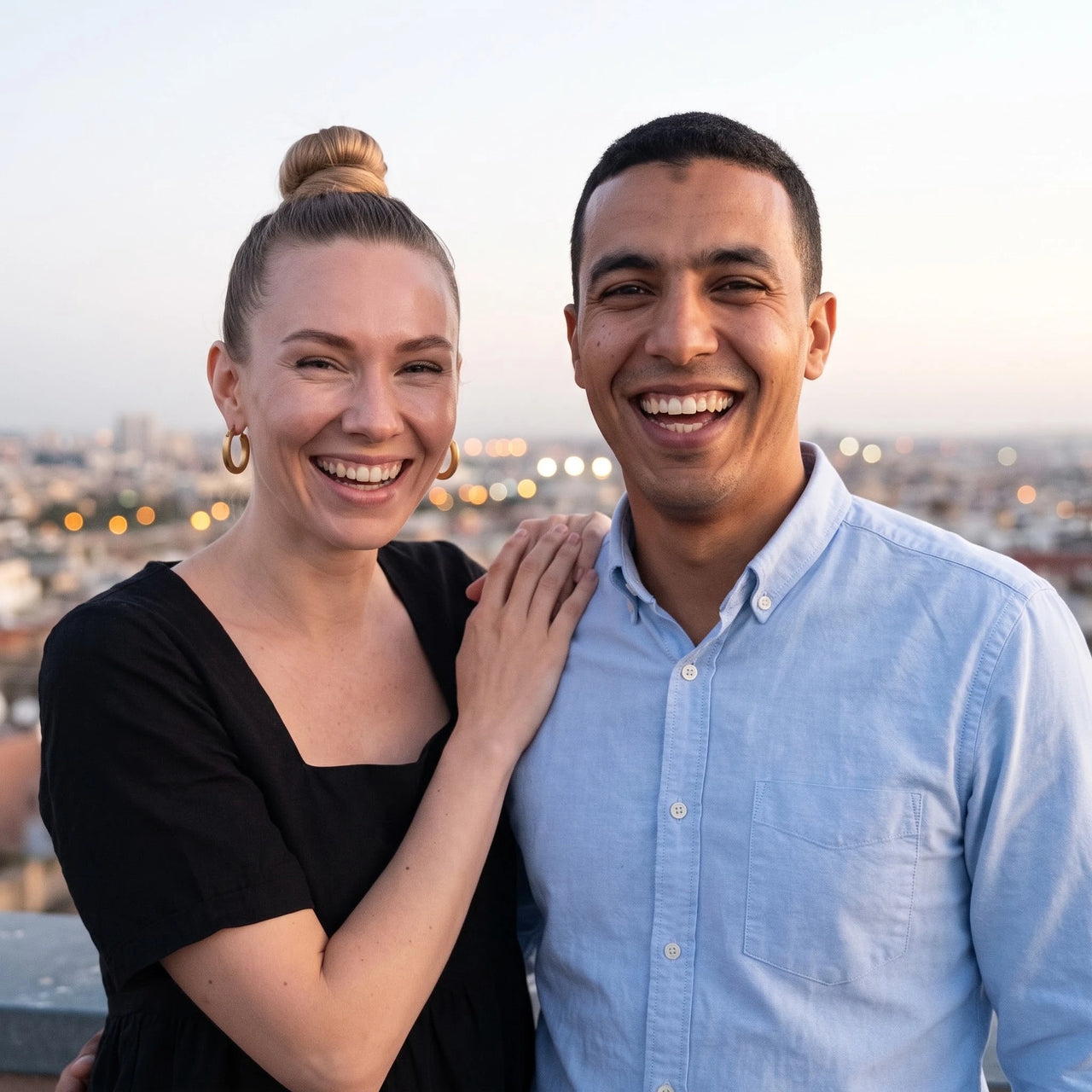 Boucles d'oreilles ovales — photo en couple, or | SKU: lesmates