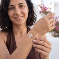 Thumbnail for Bracelet voyage — photo portée, geste du quotidien, argent | SKU: 22665062-white-gold