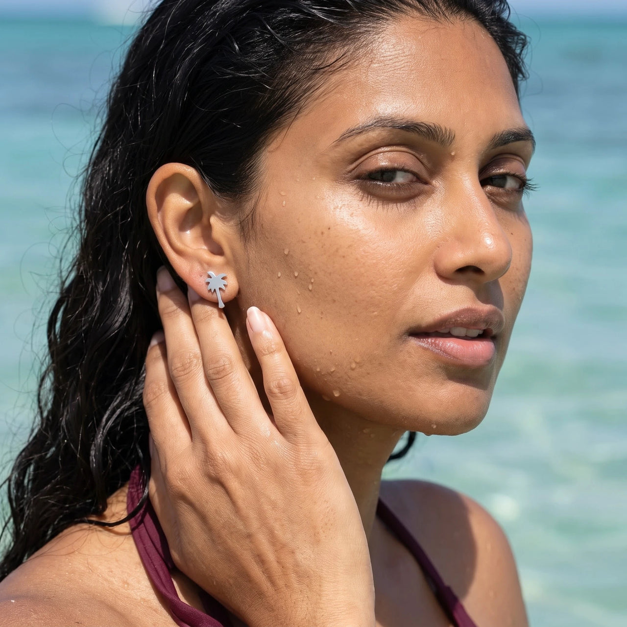 Boucles d'oreilles palmier — photo portée dans l'eau, waterproof, argent | SKU: 10287609-silver-plated