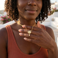 Thumbnail for Collier palmier — photo portée, geste du quotidien, or | SKU: 8732822-gold-color