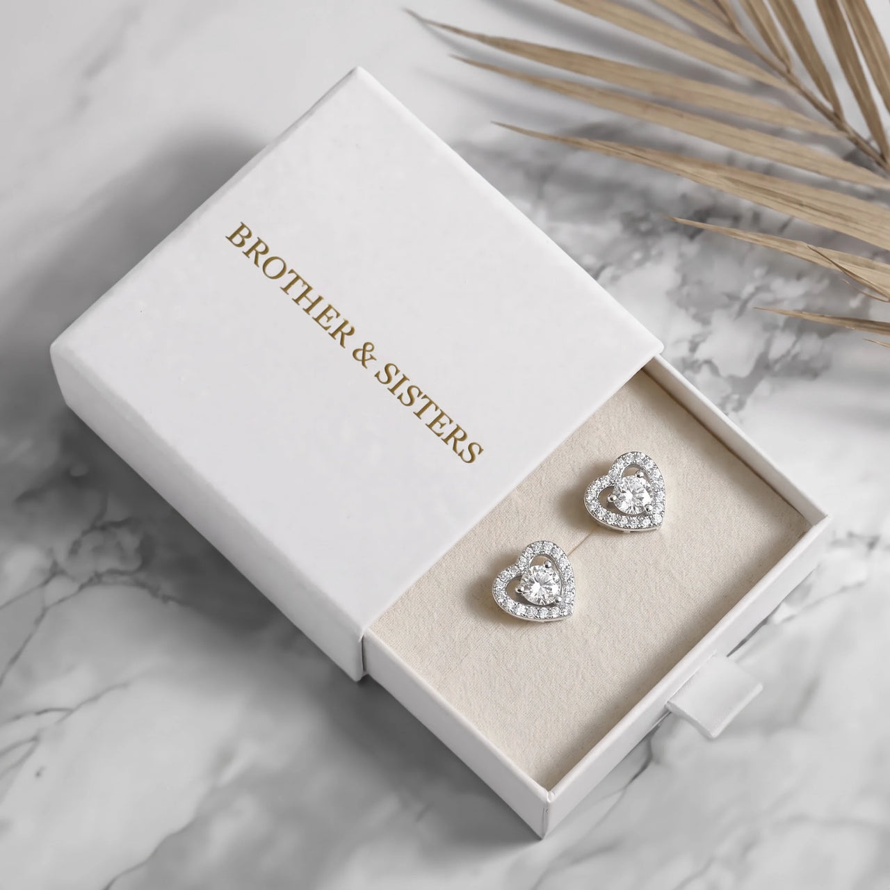Puces d'oreilles — dans l'écrin cadeau, argent | SKU: 1953493