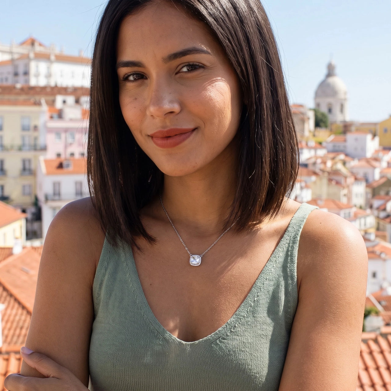 Collier zircon — photo portée en escapade, argent | SKU: 505721