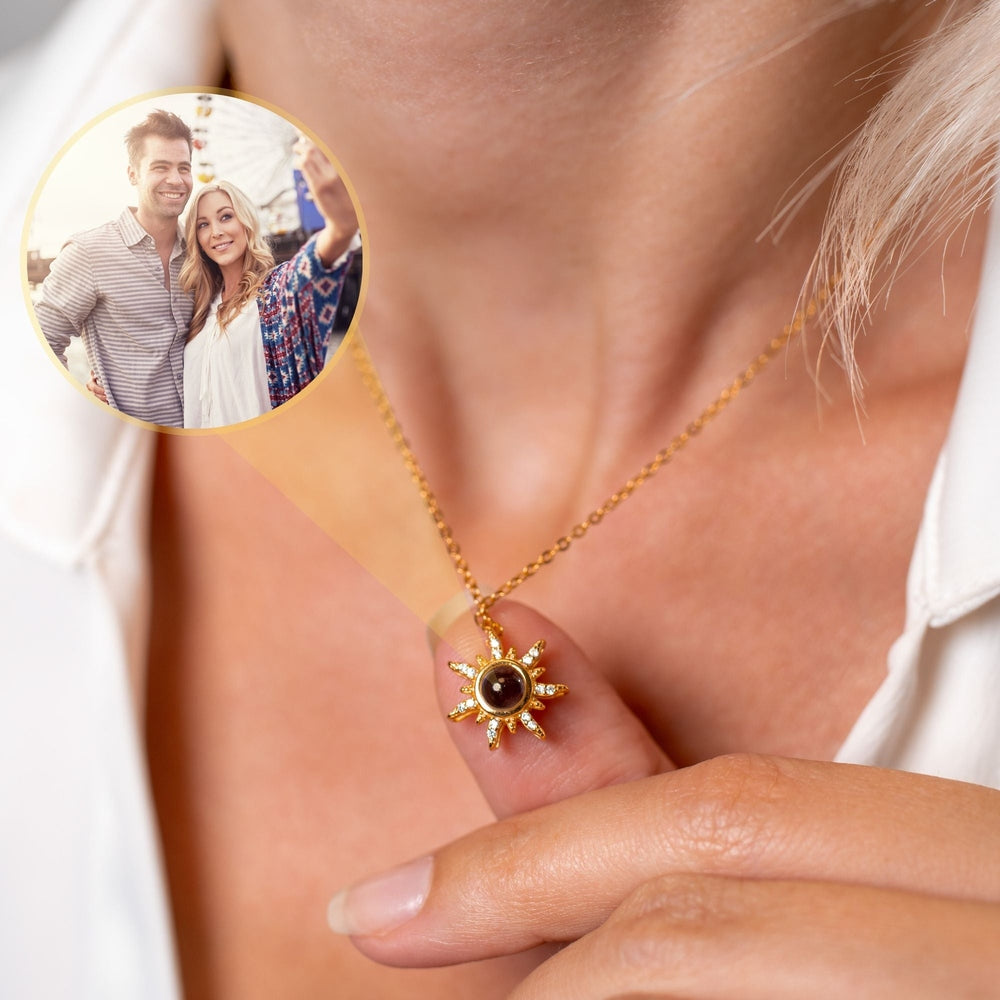 BONNYBIRD Collier Soleil Femme Or – Acier Inox 316L Doré 18K – Design Élégant