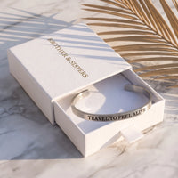 Thumbnail for Bracelet manchette — dans l'écrin cadeau, argent | SKU: ttfa-rg