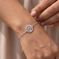 Thumbnail for Bracelet arbre de vie — gros plan sur les détails, argent | SKU: 18963309-white-gold