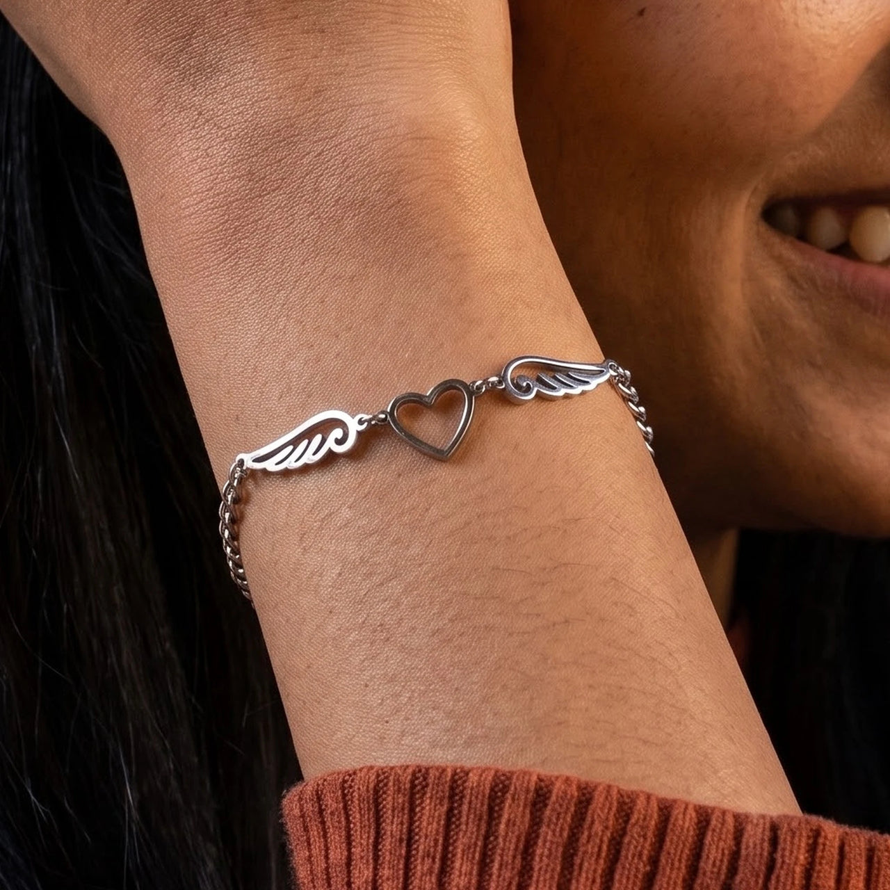 The silver bracelet worn, close-up | SKU: 42007-silver
